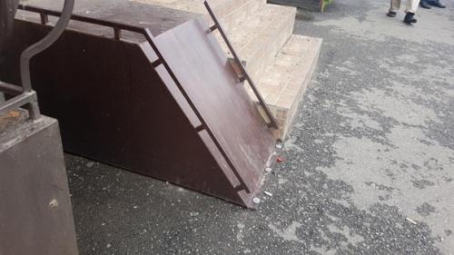 Интересно, с какой целью вообще это делается. 01