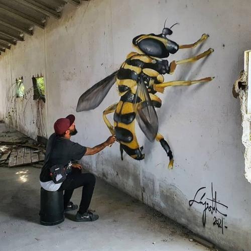 Потрясающие рисунки, такие реалистичные. 01