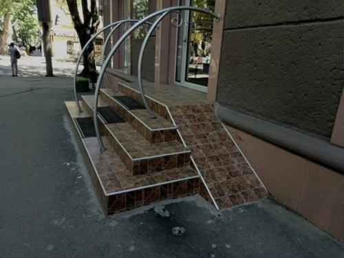 Интересно, с какой целью вообще это делается.