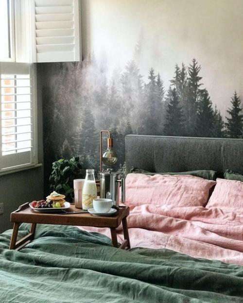 Я думаю, тут идеальное сочетание обоев и спального белья. 02