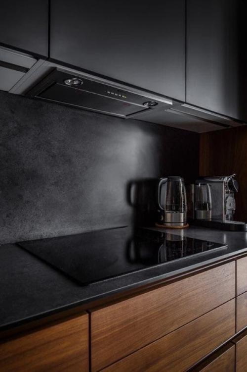 Чёрный цвет в интерьере не для всех.