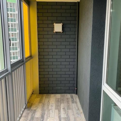 Хочу поделиться с вами нашим ремонтом лоджии. 01