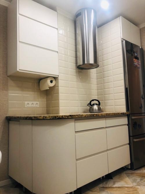 Вот такой нестандартный подход к планировке кухни.