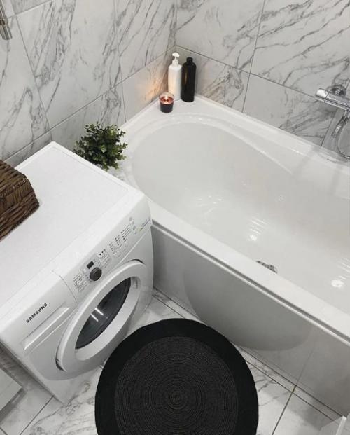 А вот интерьер в одной цветовой гамме - это не скучно. 06