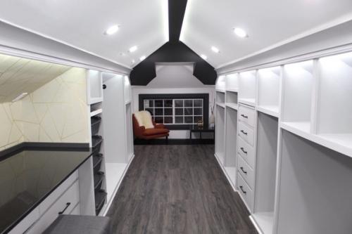 Как круто организовали пространство на мансардном этаже. 02