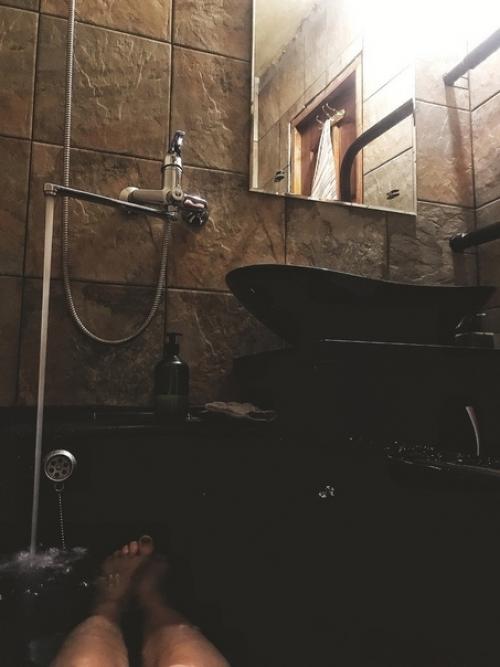 С одно стороны - стильно очень, но с другой - слишком уж мрачно. 02