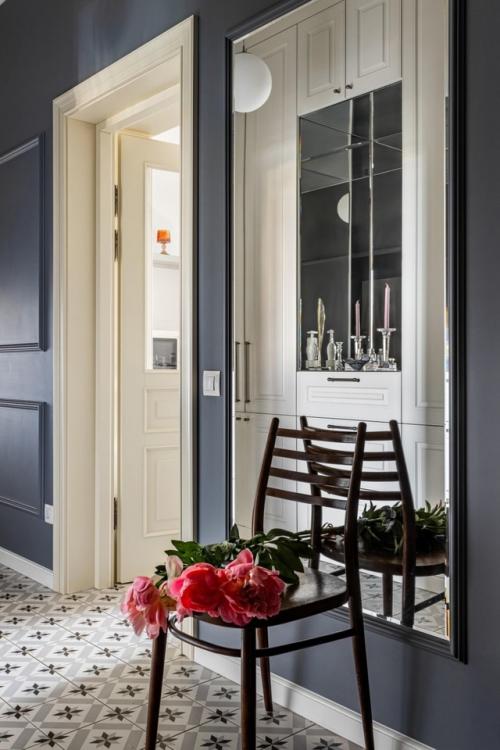 Интерьер этой светлой и элегантной квартиры в Сталинке дизайнер Анастасия венедчук создавала для артистки большого театра оперы и балета в Минске. 05