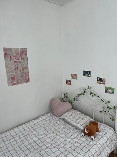 Милая девичья комната с нестандартной планировкой. 02