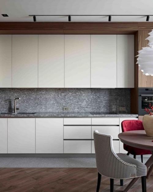 Приятная обстановочка в двушке.