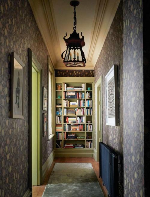 Цветная квартира в Блумсбери отражением богемного духа музейного квартала стала. 01