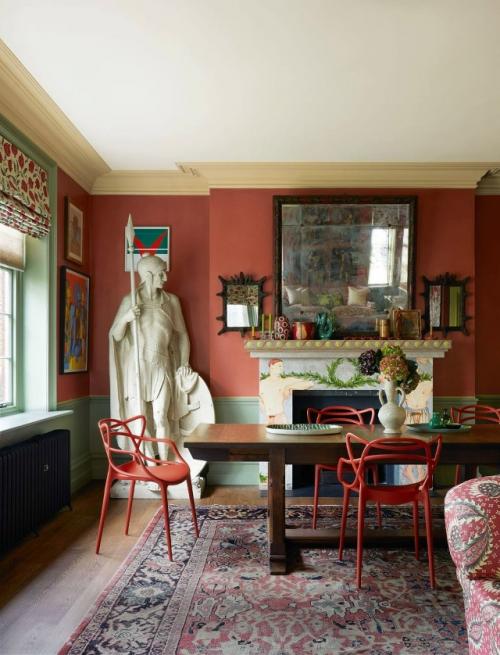 Цветная квартира в Блумсбери отражением богемного духа музейного квартала стала. 08