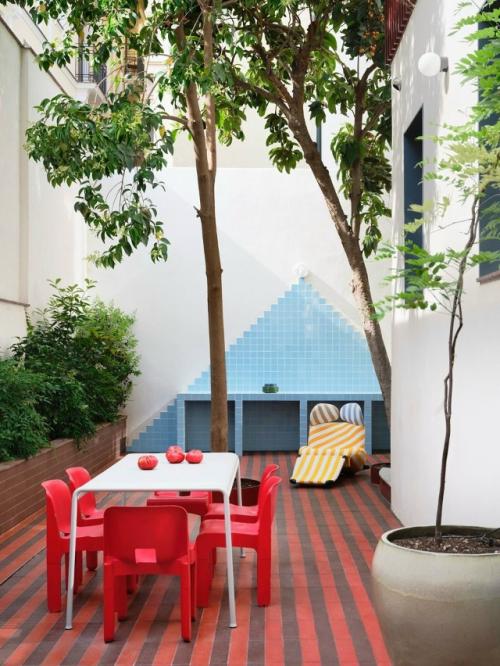 Дом аны Араны в Мадриде - это не просто жильё, а настоящая творческая лаборатория. 08