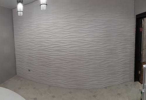 А мы решили одну стену в кухне декорировать панелями. 04