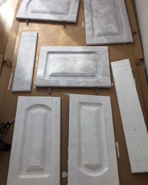 Прекрасный вариант, как относительно недорого обновить старую кухню. 03