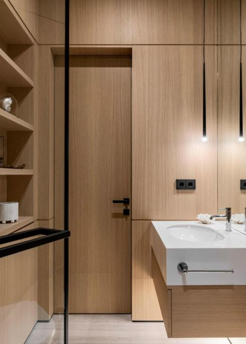 Современные апартаменты рядом с кремлём - пример того, как минимализм может быть уютным и функциональным. 07