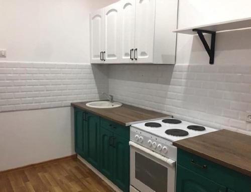 Прекрасный вариант, как относительно недорого обновить старую кухню. 04