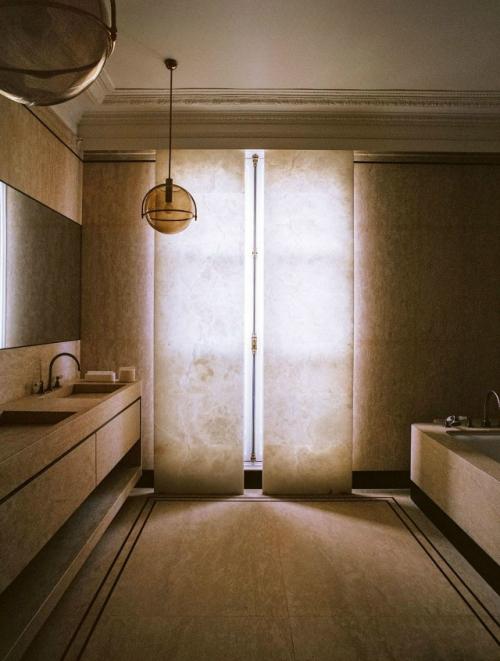 Под куполом: квартира с характером в Париже. 01