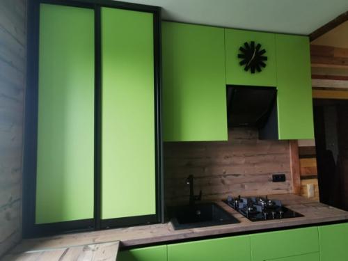 Наш подписчик своим ремонтом на даче делится. 04