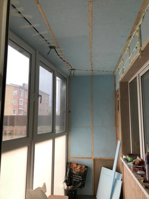 Ремонт на балконе руками нашего подписчика. 01