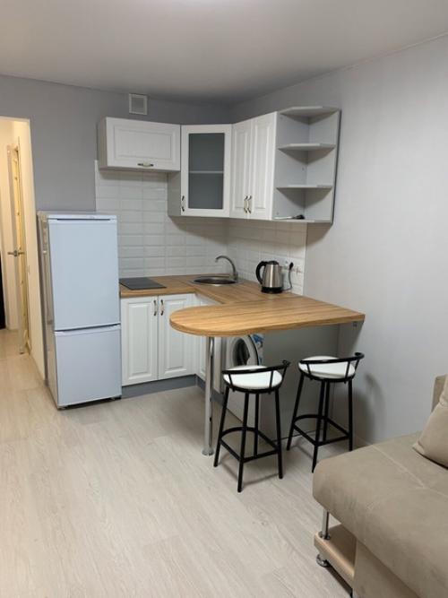 Делали ремонт в студии под сдачу. 01