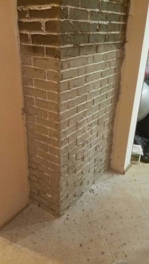 Вот такой вариант кирпичной стены своими руками от подписчика. 03