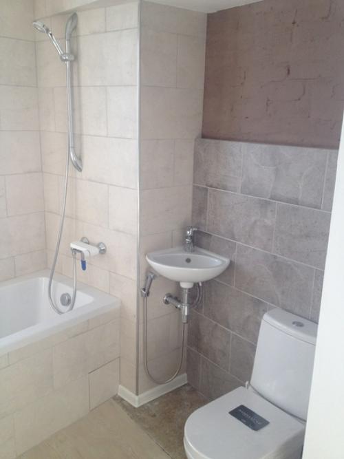 Закончили в прошлом году ремонт/реновацию в небольшом историческом частном доме которому более 200 лет. 03