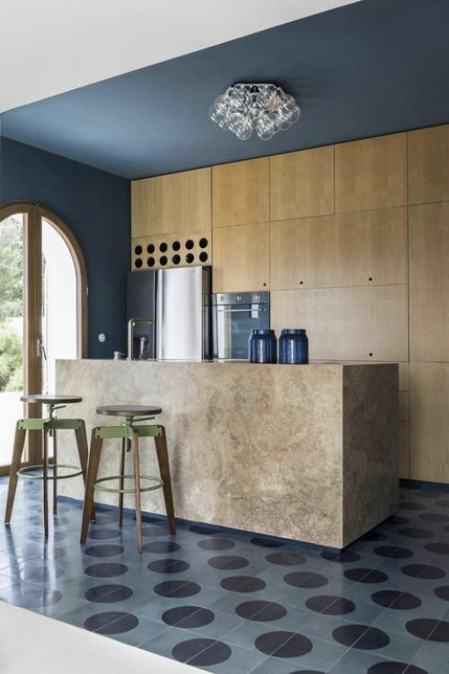 У ионического моря стоит дом с уникальным иллюминатором! 01