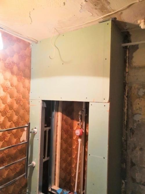 Вот так вот преобразилась ванная комната в золотых руках мужа нашей подписчицы. 03