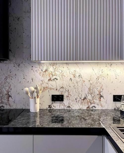 Идеальная кухня с мраморным фартуком. 04