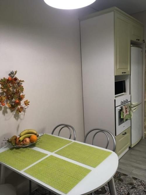 Не все же кухни должны быть белыми. 04