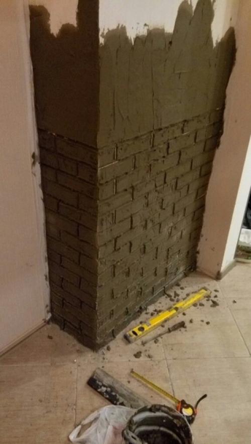 Кирпичики ещё в тренде.
