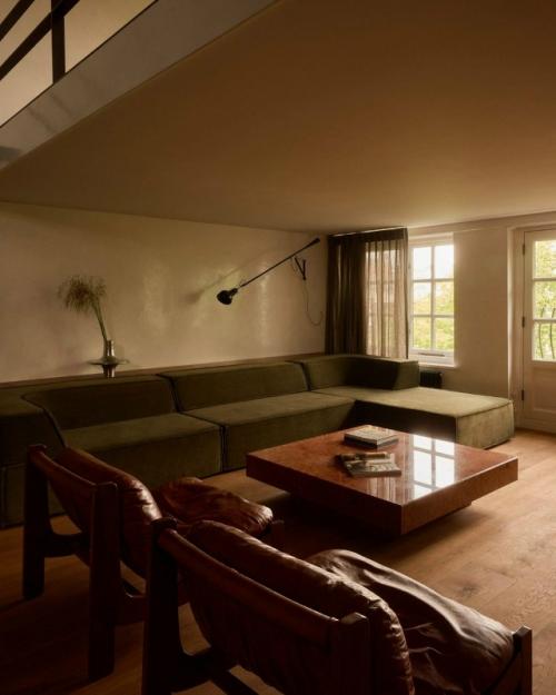 Интерьер с историей: квартира в здании бывшего сахарного завода в Амстердаме. 02