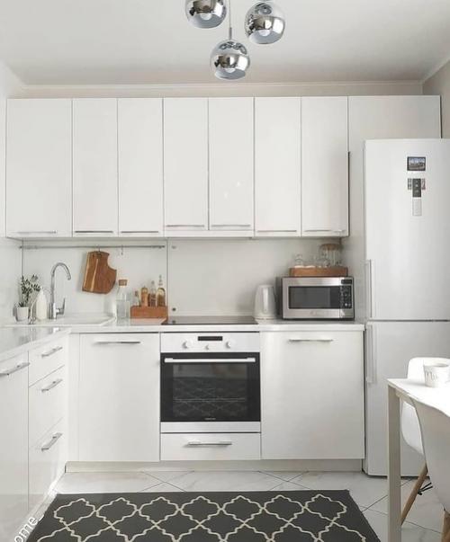 Какой замечательный ремонт получился. 01