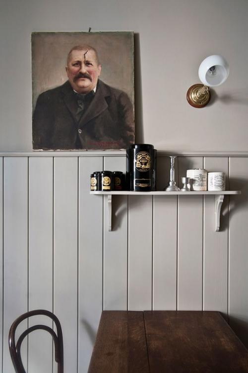 Эта квартира в Милане - тонкий пример того, как личный вкус формирует атмосферу дома. 03