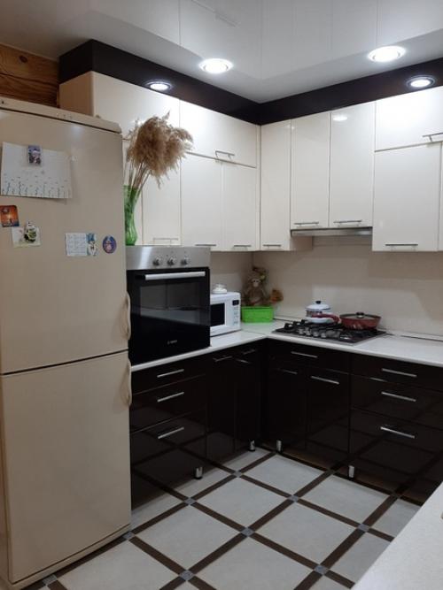 Моя кухня совета насчет стола прошу. 01