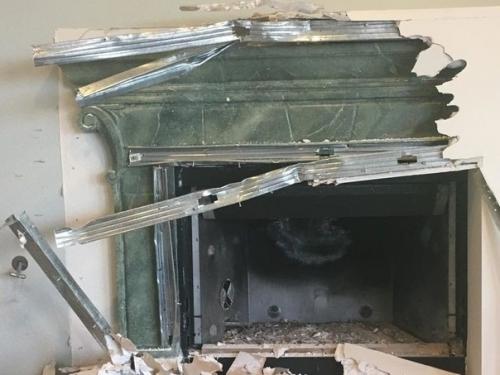 Чего только не встретишь, когда делаешь ремонт. 02