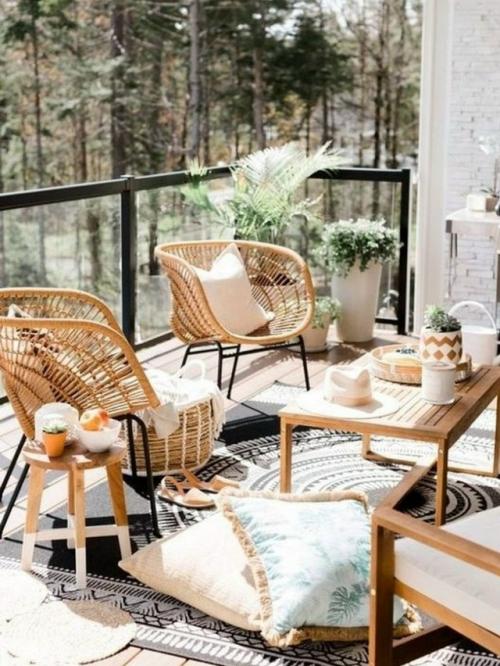 Балкон в стиле бохо - это лёгкое и уютное пространство, где хочется забыть о времени. 04
