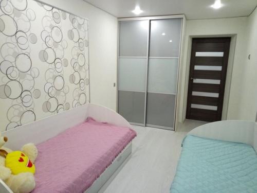 Оформление небольшой комнаты для брата и сестры. 01